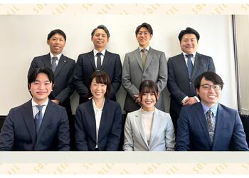 どのような難しいご条件でも遠慮なく「ご相談」頂けます（保証人・費用・審査など）。