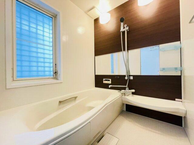 アットホーム 横浜市青葉区 美しが丘４丁目 たまプラーザ駅 2階建 ４ｌｄｋ 横浜 市青葉区の中古一戸建て 提供元 株 リッチブライト 一軒家 家の購入