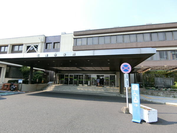アットホーム 江南市 赤童子町大堀 江南駅 3階建 ５ｓｌｄｋ 江南市の中古一戸建て 提供元 センチュリー21鈴村住建 株式会社 一軒家 家の購入