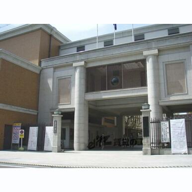 花園大学 距離:2,100m