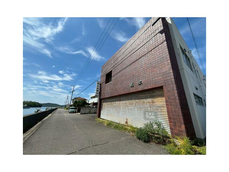 Mitoyo City, Nio-cho Nio (Takuma Station), 3-story, 6DK