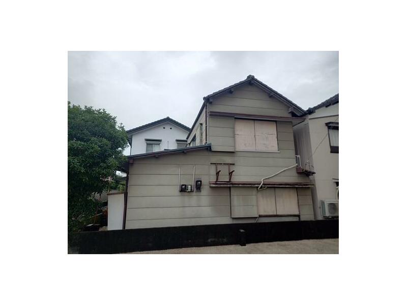 4-chome, Kamimachi, Kochi City (Kamimachi 4-chome Station) 2-story building 4DK