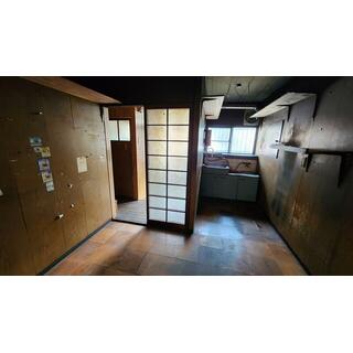Otsuka Nitta in Yamashina-ku, Kyoto City (Higashino Station) 2-story building 4 rooms and kitchen - 4.2 million yen