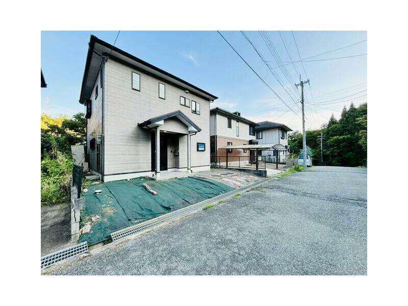 Kameoka City, Higashibetsuin-cho Koizumi Kozo (Kameoka Station) 2-story 2DK