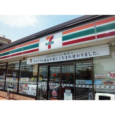 セブンイレブン 距離:93m