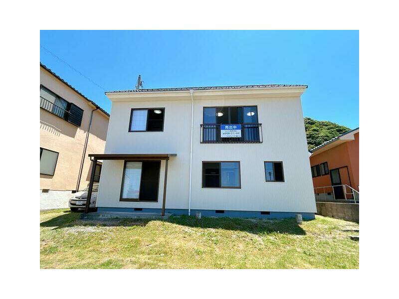 Tohaku-gun Yurihama-cho, Oaza Tomari (Tomari Station) 2-story 5LDK