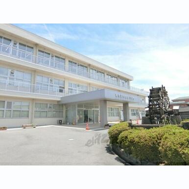 東近江市 能登川支所 距離:2,300m