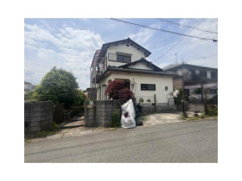 2-story 4LDK in Kamogawa, Takashima City