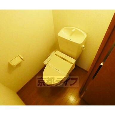 ウォシュレット付きです！