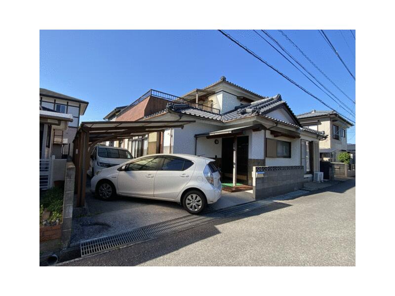Nichinan City, Agatahigashi 5-chome (Nichinan Station) 2-story building 6LDK