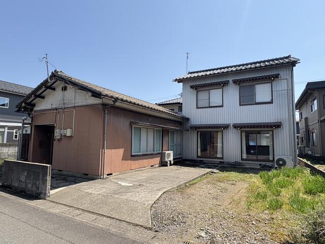 Cheap house for sale in Sabae, Fukui
