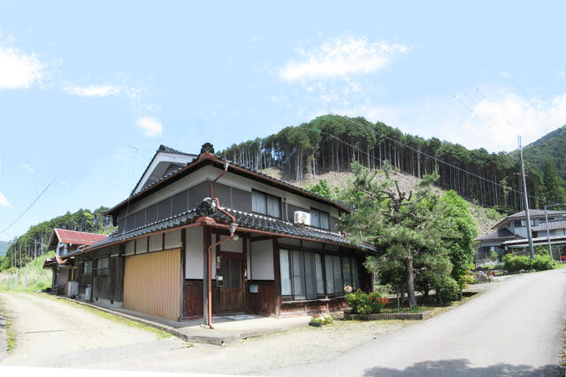 アットホーム】丹波市 青垣町大名草 (石生駅 ) 2階建 アットホーム】丹波市 青垣町大名草 (石生駅 ) 2階建