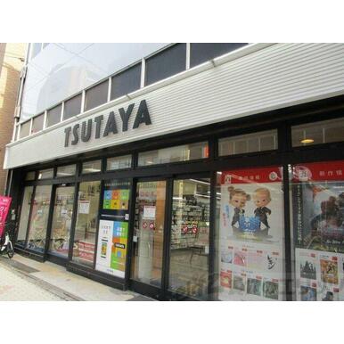 TSUTAYA阪急茨木店 距離:270m