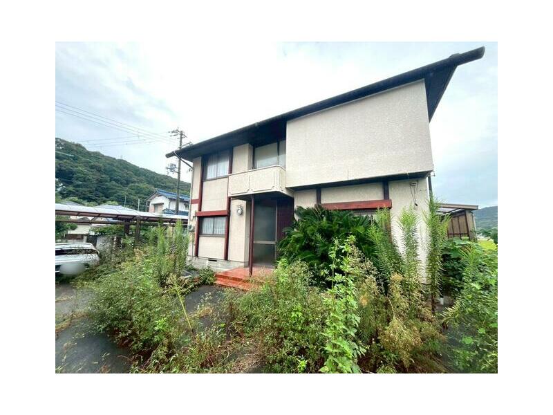 Nakajima, Mitsu-cho, Tatsuno-shi 2F 5LDK

1,980,000 yen