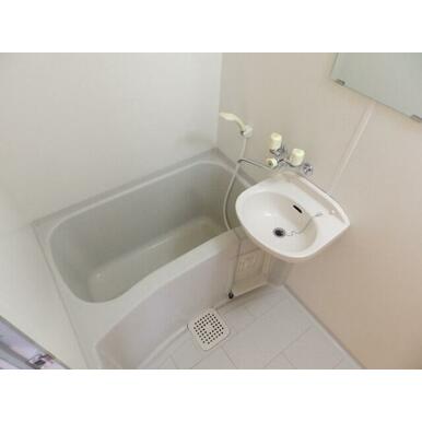 同物件別部屋のお写真です。