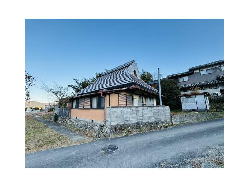 Kameoka City, Hon'ume Town, Nishikasha Gotanda (Kameoka Station) Single-story building 5DK