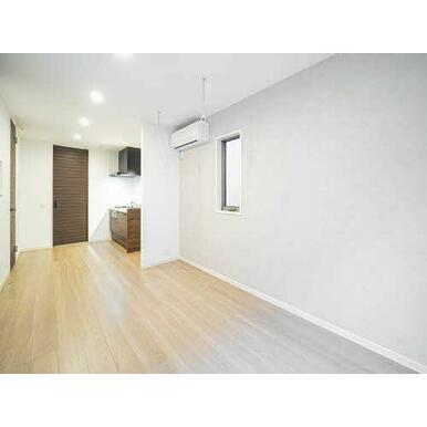 【Ｒｏｏｍ】お部屋全体の雰囲気が伝わってきますね！是非家具の配置などイメージしてみて下さい！