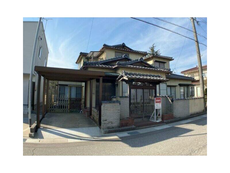 Komatsu City, Shimamachi (Awazu Station), 2 stories, 8LDK