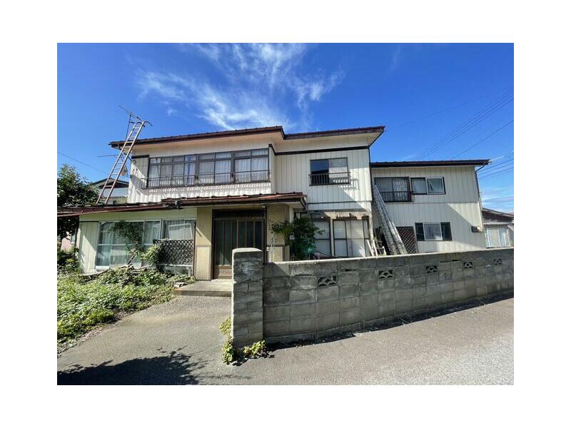 Yonezawa City, Hanazawacho 1-chome (Yonezawa Station) 2-story building 7DK