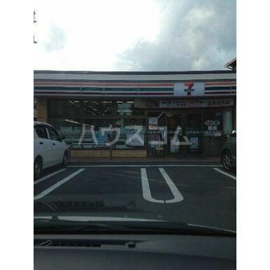 セブン-イレブン品川大井７丁目店 距離：1,017m