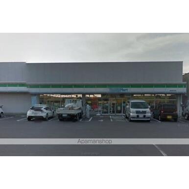 ファミリーマート高松太田上町店 距離:423m