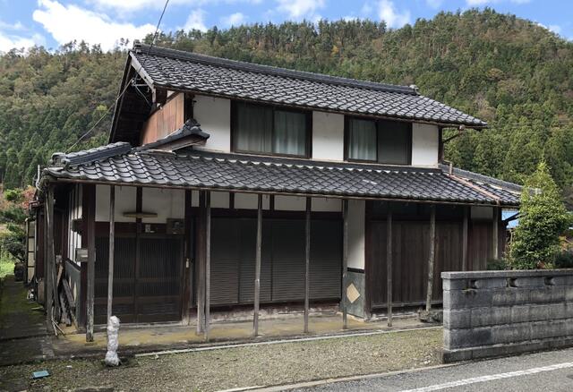 アットホーム 長浜市 鍛冶屋町 長浜駅 2階建 ６ｄｋ 長浜市の中古一戸建て 提供元 ホームメイトｆｃ長浜店 有 森野ビル 一軒家 家の購入