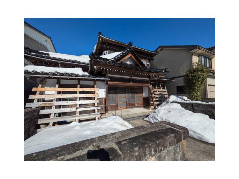 Toyama City, Omi (Arimineguchi Station) 2-story building 5LDK