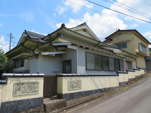 何でも屋② アットホーム】日田市 天瀬町塚田（天ケ瀬駅） 2階建 7DK