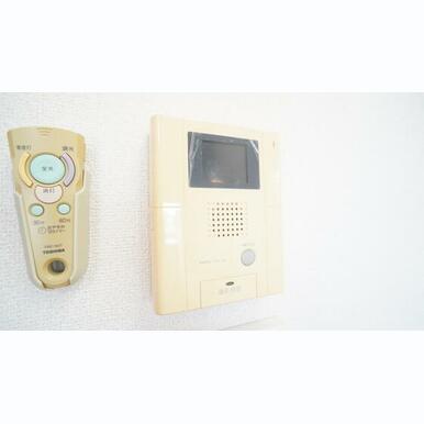 カメラ付インターホン