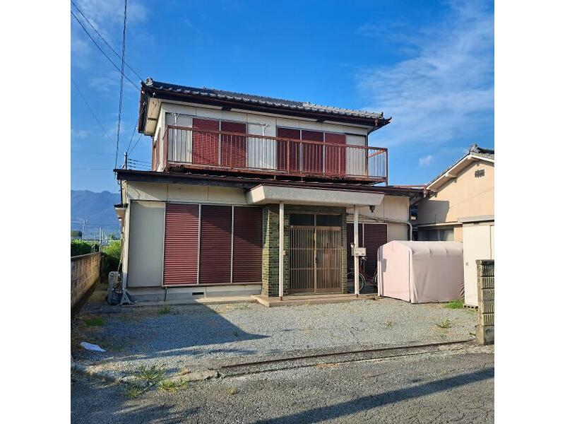 Fuefuki City, Isawa Town, Higashi Takahashi (Isawa Onsen Station) 2-story building 5DK