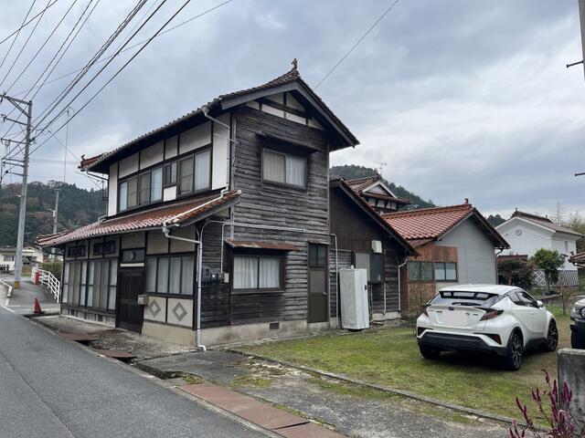 Cheap house for sale in Hiroshima, Hiroshima