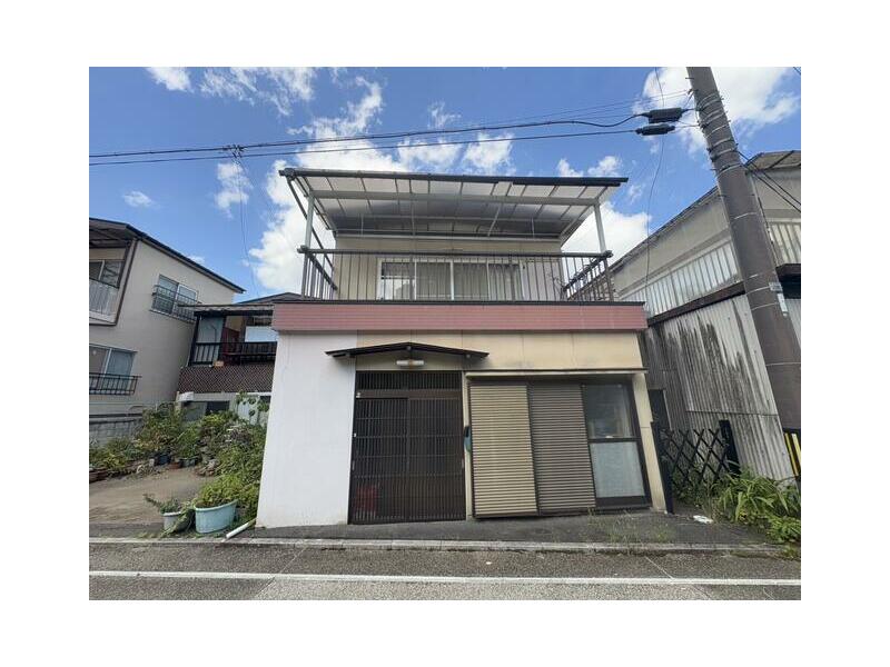 Minami-machi, Shirakawa City (Shirakawa Station) 2-story 6DK