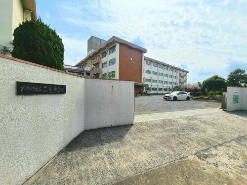 アットホーム 北九州市若松区 東二島2丁目 奥洞海駅 2階建 4ldk 北九州 市若松区の中古一戸建て 提供元 株 不動産ふたみん 一軒家 家の購入 アットホーム 北九州市若松区 東二島2丁目 奥洞海駅 2階建 4ldk 北九州 市若松区の中古一戸建て 提供元 株 不動産ふたみん 一軒家 家の購入