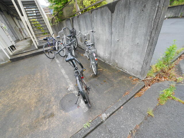 アットホーム 八王子市 南大沢２丁目 南大沢駅 １０５ １ｋ 提供元 株 タウンハウジング 多摩センター 店 八王子市の賃貸アパート