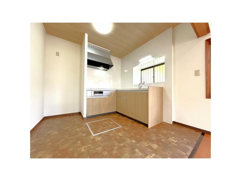 Kochi City Niida (Nishitakasu Station) 2-story 4LDK