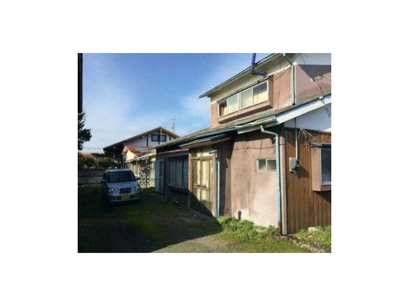 Towada-shi, Towada Nishijuichibancho (Hachinohe Sta.) 2F 4DK

2,980,000 yen