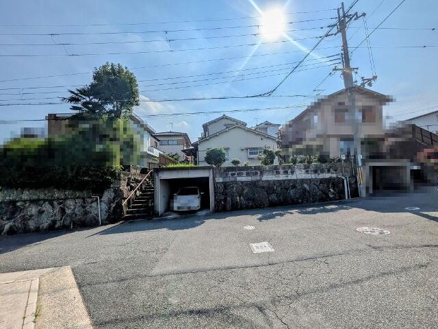 売土地 生駒郡三郷町信貴山東300万78坪古家付き