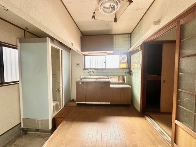 Higashimikuni 4-chome, Yodogawa-ku, Osaka City (near Higashimikuni Station) 2-story building, 4DK &mdash; photo 4