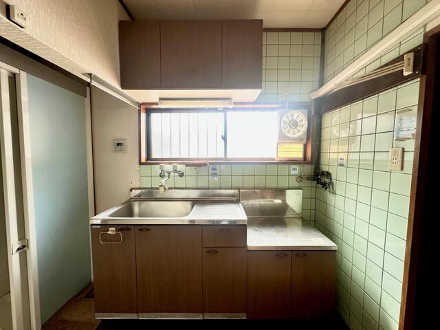 Higashimikuni 4-chome, Yodogawa-ku, Osaka City (near Higashimikuni Station) 2-story building, 4DK &mdash; photo 5