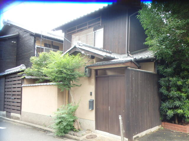 アットホーム 岡崎和モダン町家 ４ｋ 提供元 エステイト 信 京都市左京区の賃貸一戸建て