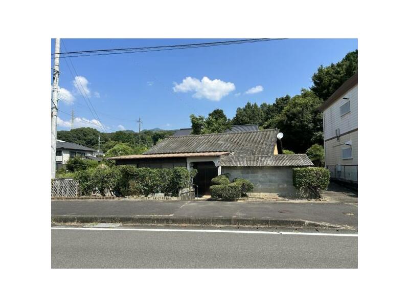 Takushi, Higashitaku Town, Oaza Beppu (Higashitaku Station) Single-story building 5K
