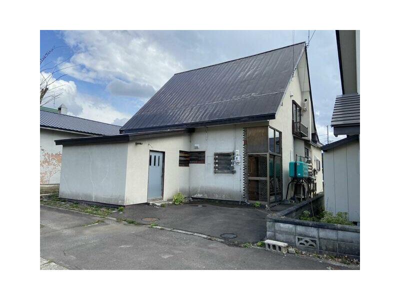 [Bus] Mikasa City Bus "Civic Hall" 3 minutes on foot