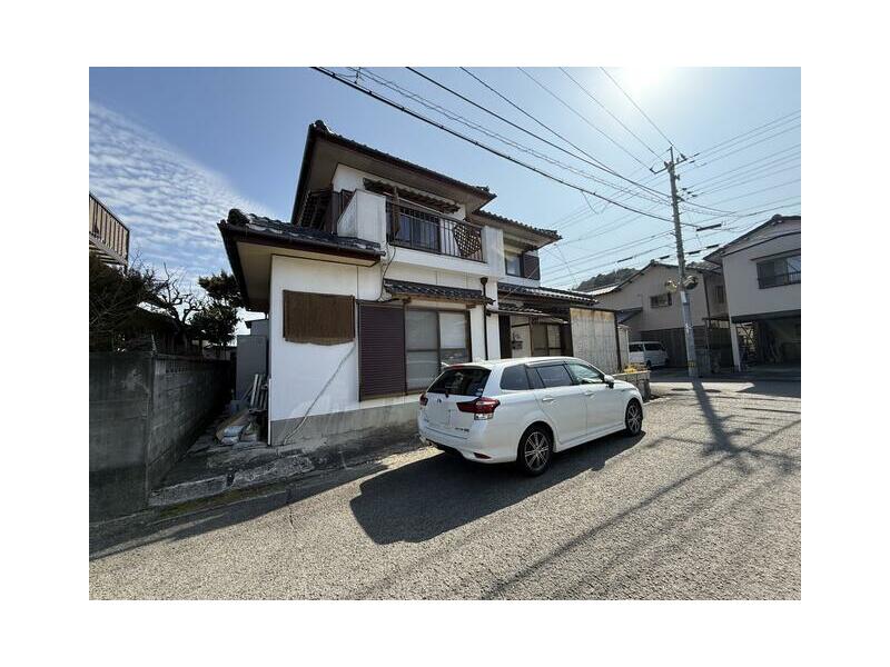 Yoshinogawa-shi, Yoshinogawa Kamojima-cho Iio (Kamojima Sta.) 2F 4DK

2.6 million yen