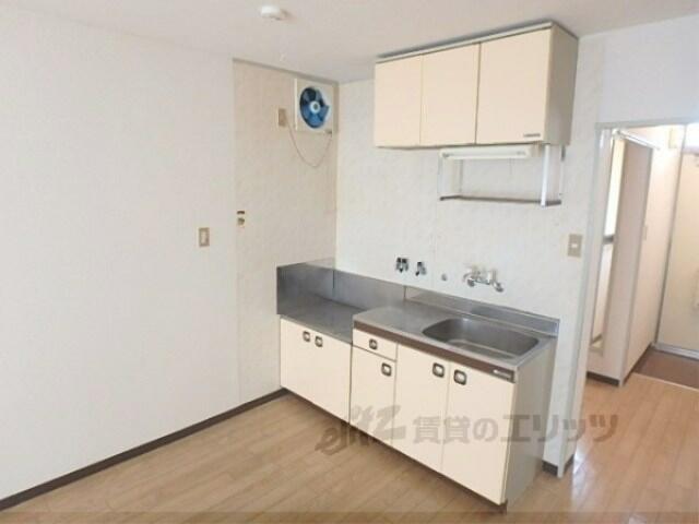 アットホーム ハイツ物部 １０５ ２ｌｄｋ 提供元 賃貸のエリッツ 野洲店 株 エリッツ 守山市の賃貸アパート