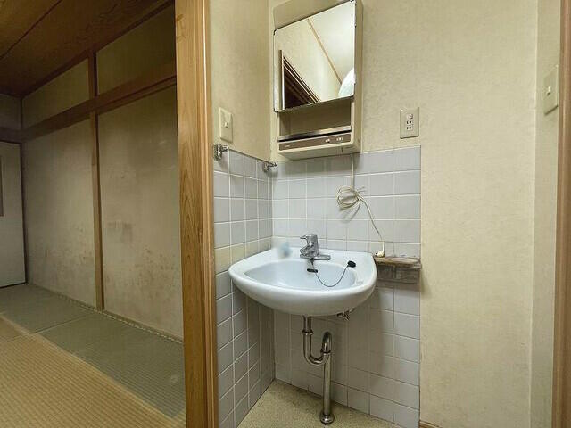 Minami-Onkajima 6-chome, Taisho-ku, Osaka City (near Taisho Station) 2-story building, 4DK &mdash; photo 5