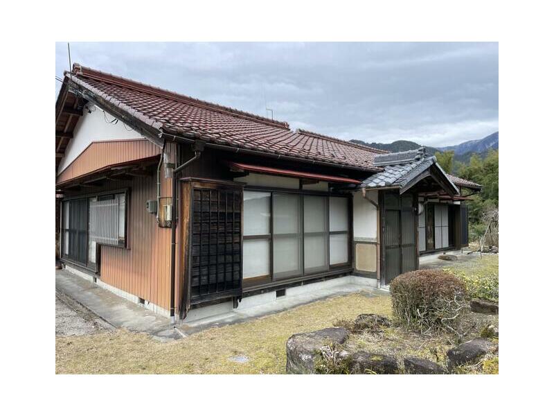 Nakatsugawa City, Tsukechi-cho Single-story 4DK