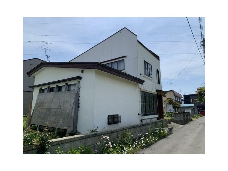 Aomori-shi, Kanazawa 3-chome, 2F 5DK

6.8 million yen