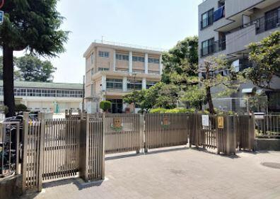 アットホーム 横浜市神奈川区 三ツ沢上町 三ッ沢上町駅 地上2階地下2階建 ６ｌｄｋ 横浜市神奈川区 の中古一戸建て 提供元 センチュリー21富士リアルティ株式会社 一軒家 家の購入