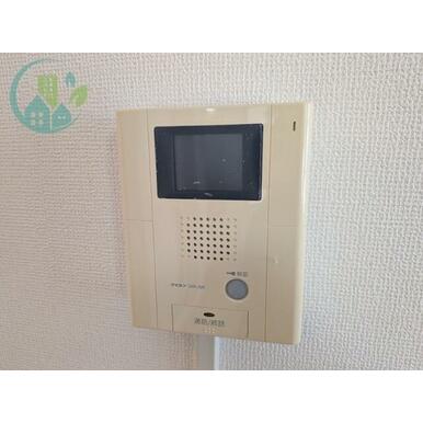 六甲トワニハウス（Ｊ：ＣＯＭ１Ｇネット無料、女性もしくは男子学生限定募集）