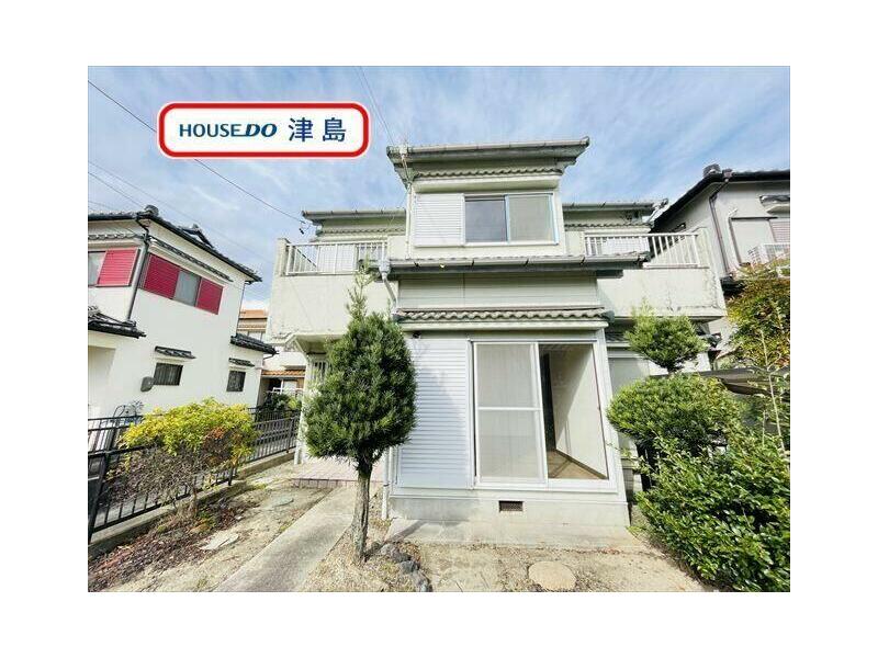 42 minutes on foot from Meitetsu Bisai Line "Muro" Station.